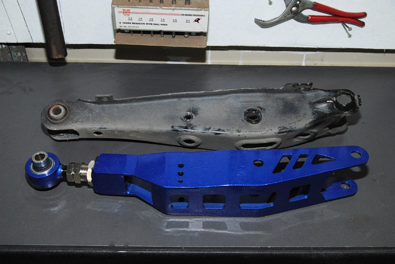 Hardrace Rear Lower Control Arms (Harden Rubber) 2pc Set for '00-'13 Lexus IS | '98-'11 GS | '01-'10 SC
