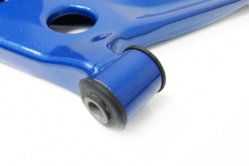 MITSUBISHI COLT Z21/23 02-13
FRONT LOWER CONTROL ARM
(HARDEN RUBBER) 2PCS/SET