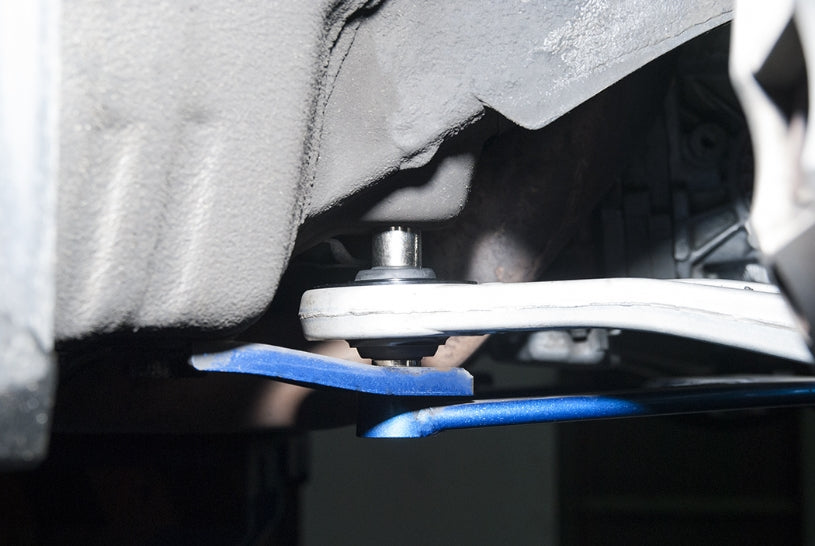 IMPREZA "11- GRB/GVB STI / WRX'14 / STI'14
FRONT LOWER ARM BUSH,R
(PILLOW BALL) OD=76mm / 2PCS/SET