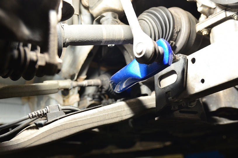 Front Sway Bar for Infiniti Q30 / QX30 2016-2019 | Mercedes-Benz A-CLASS W176 2012-2018 | Mercedes-Benz B-CLASS W246 2011-2018 | Mercedes-Benz CLA-CLASS C117 2014-2019 | Mercedes-Benz GLA-CLASS X156 2014-2019