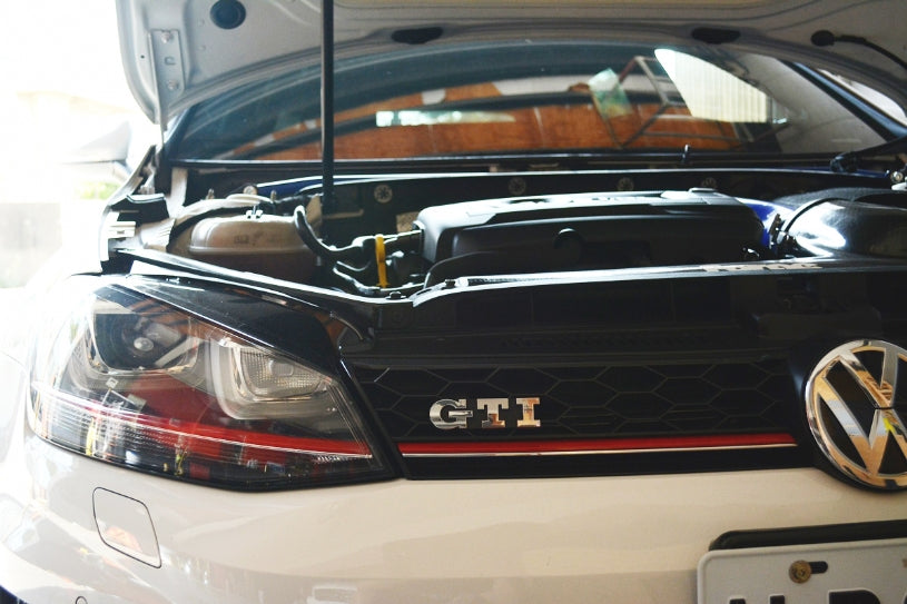 Front Strut Brace for Volkswagen Golf MK7 A7 MK8 A8 | Golf R MK7