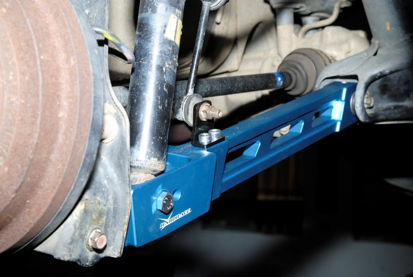 Rear Lower Control Arms (Harden Rubber) 2pc Set - 97-01 CR-V