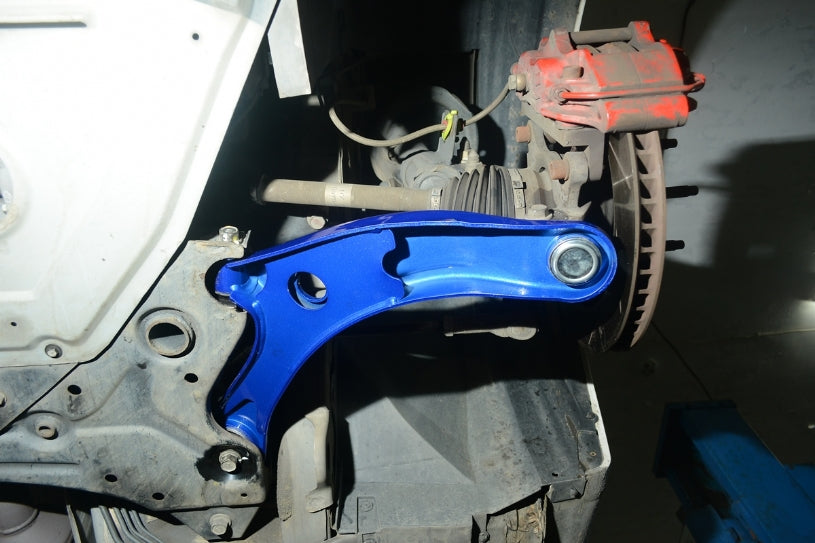 Front Lower Control Arm + Roll Center Adjuster (Harden Rubber)