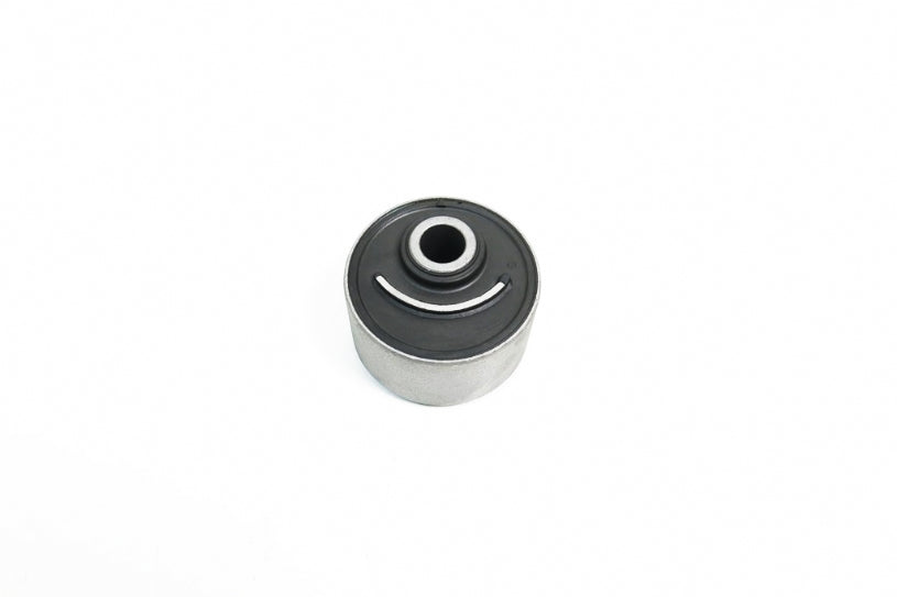 Q0324 | MERCEDES-BENZ G-CLASS W460/461/463 '79-18 FRONT ARM BUSHING (OFFSET) - 4PCS/SET