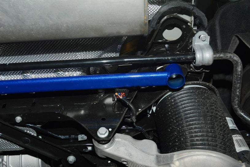 Q0226 | VOLVO XC60 '18- REAR SUB-FRAME SUPPORT BRACE - 1PCS/SET