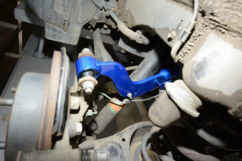 Q0046 | TOYOTA RAV4 '06- /LEXUS NX '15- REAR CAMBER KIT (PILLOW BALL+HARDEN RUBBER) - 2PCS/SET