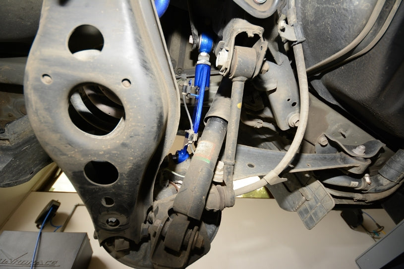 Q0046 | TOYOTA RAV4 '06- /LEXUS NX '15- REAR CAMBER KIT (PILLOW BALL+HARDEN RUBBER) - 2PCS/SET