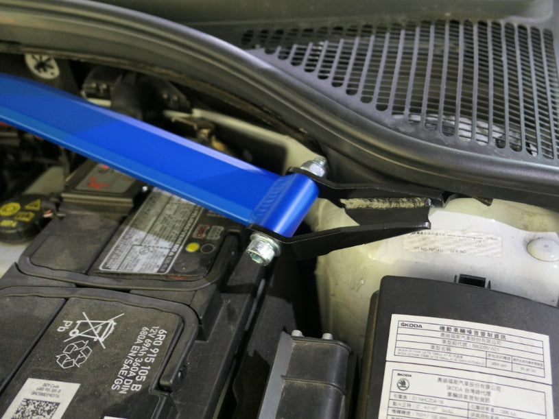 Front Strut Brace for Skoda Octavia MK3 '13-