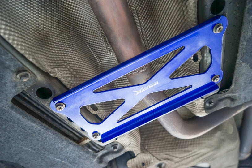 Middle Lower Brace for Volvo V40 2013-2019