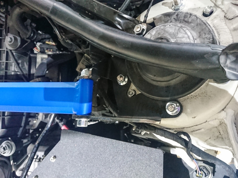 Front Strut Brace (5 Bolts Pattern only) for BMW 1 Series F20