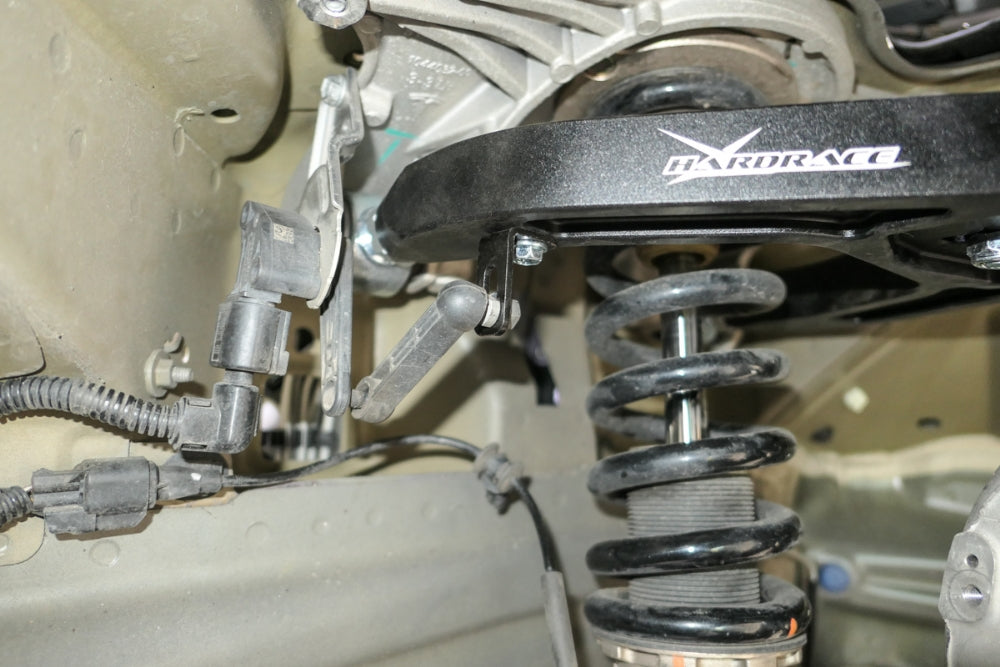 Front Upper Camber Kit (Harden Rubber) for Model 3 | Model Y