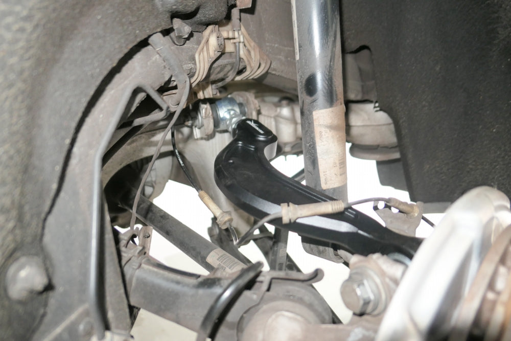 Rear Camber Kit (Harden Rubber and Pillow Ball) for BMW 5-Series G30 Sedan | 7-Series G11/12 | 8-Series G14/15/16