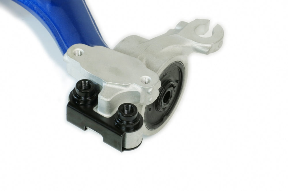 Honda CR-V '17- Front Lower Arms (Harden Rubber Bushings) - 2pc Set