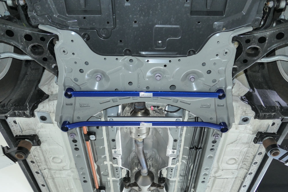 Q0120 | TOYOTA PRIUS '16- FRONT LOWER BRACE - 1PCS/SET