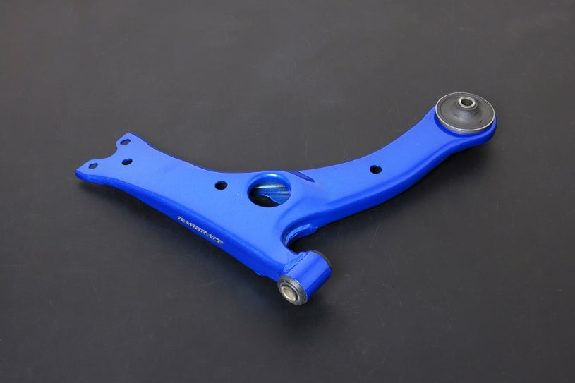 ALTIS'01 FRONT LOWER CONTROL ARM
(HARDEN RUBBER) 2PCS/SET