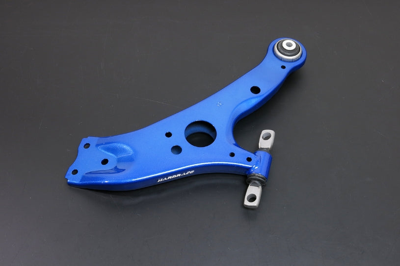 SIENNA '11- FRONT LOWER ARM
(HARDEN RUBBER) 2PCS/SET