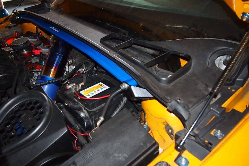 Front Strut Bar for Ford Focus MK3